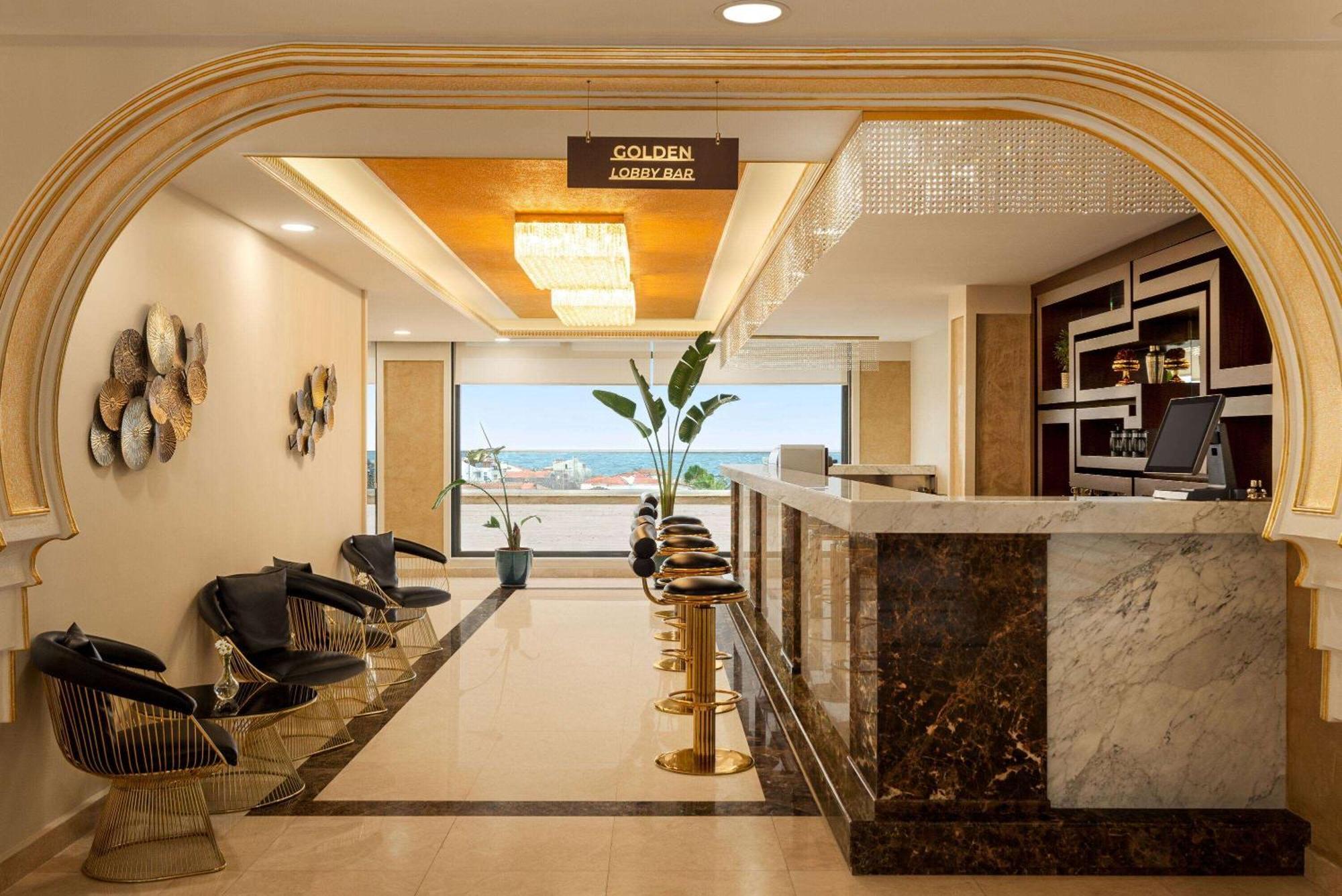 Ramada Plaza By Wyndham 5* סיליברי