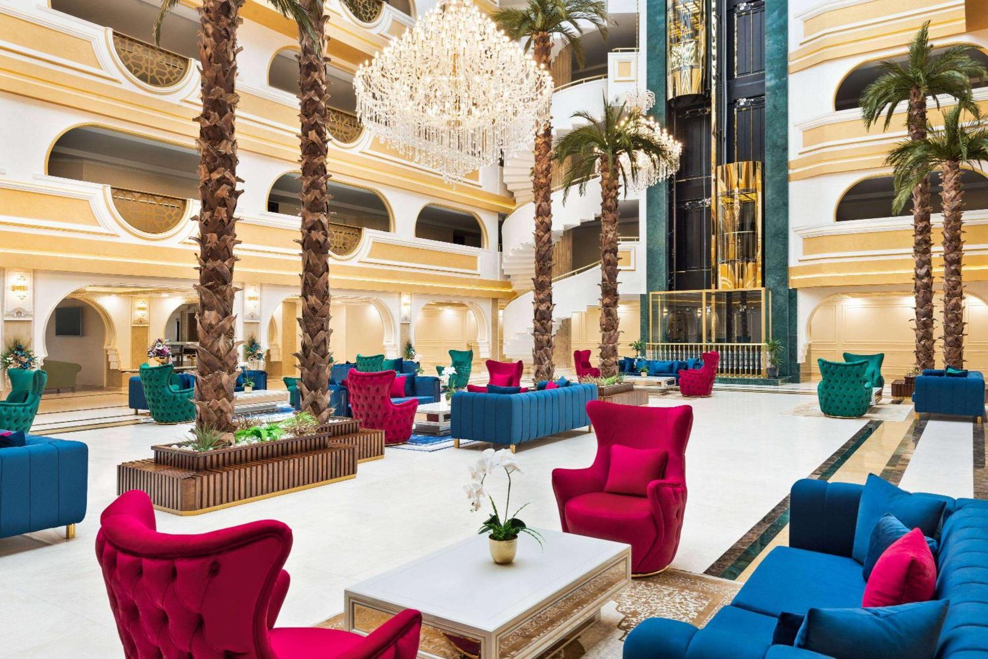 מלון Ramada Plaza By Wyndham