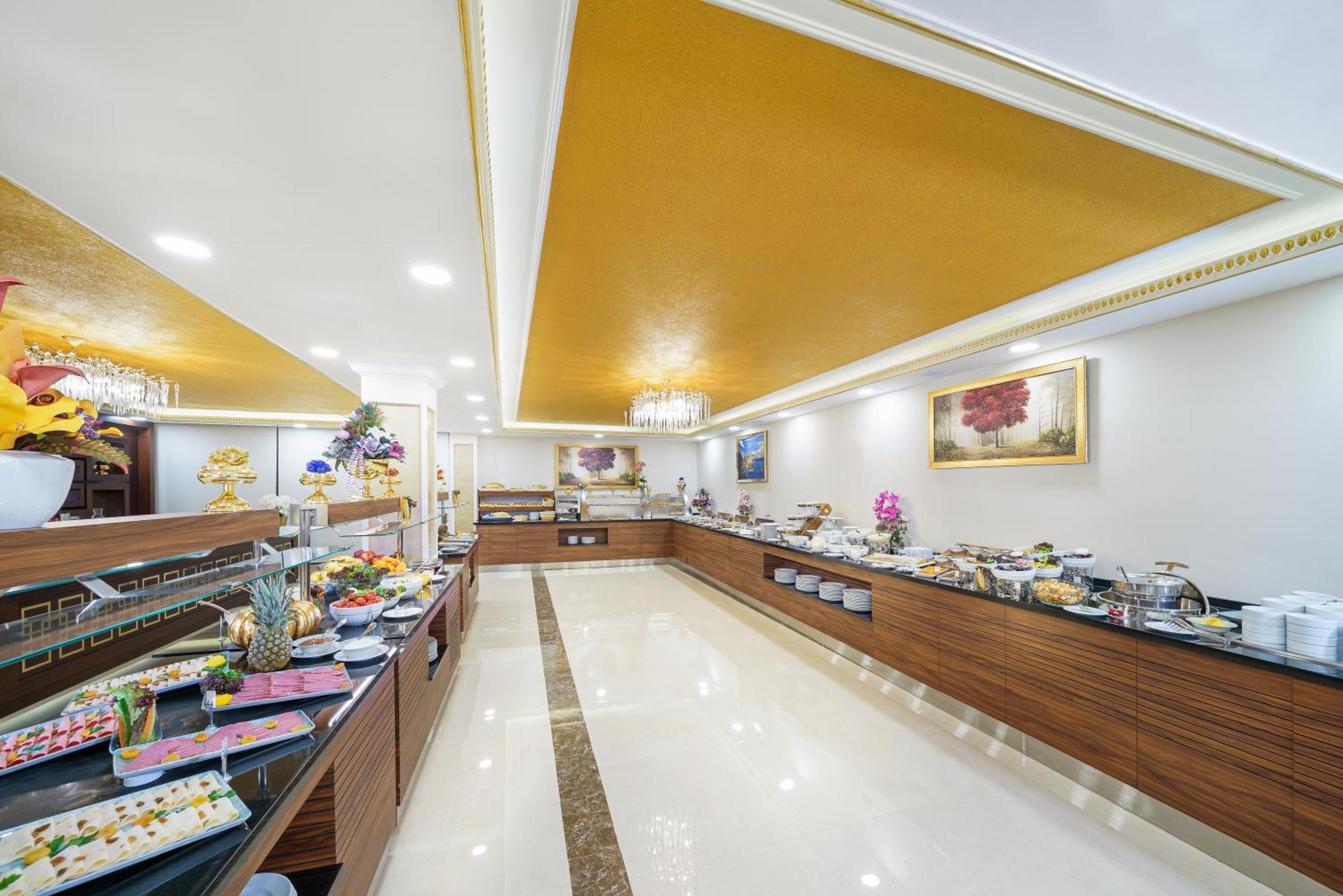Ramada Plaza By Wyndham מלון סיליברי